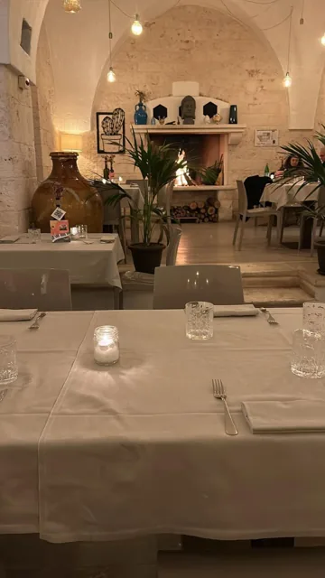 La sala in pietra